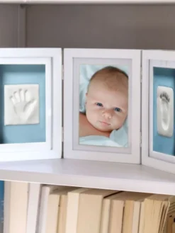 Pearhead Babyprints Deluxe - triplakehys käden- ja jalanjäljelle + valokuvalle, valkoinen