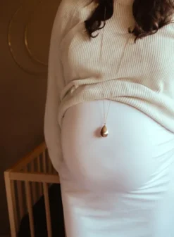 PROUD MAMA Bolakoru äidille ketjulla, babybell Pisara ruusukulta |