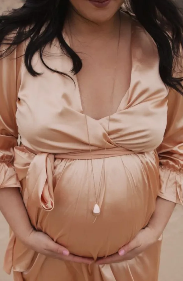 PROUD MAMA Bolakoru äidille ketjulla, babybell Pisara kulta |