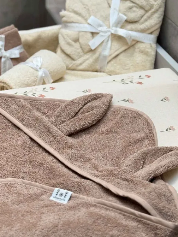 Huppupyyhe lapselle, pupunkorva warm taupe