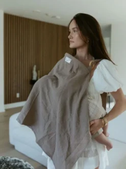 Imetyssuoja katseilta suojaamiseen, Pale Taupe Beige