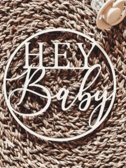 Meraki Engraving "Hey Baby" -kyltti