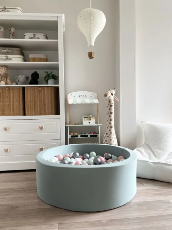 Pehmeä pallomeri + pallot (valitse värit), dirty mint