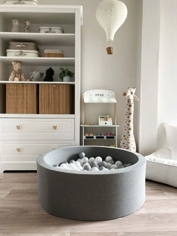 Pehmeä pallomeri + pallot (valitse värit), dark grey