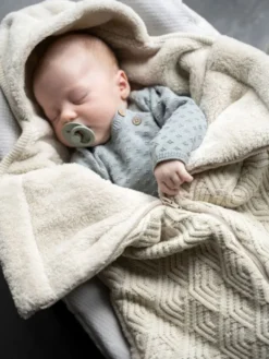 BABY´S ONLY Sierra lämpöpussi vauvan turvakaukaloon 0+ – Woolwhite