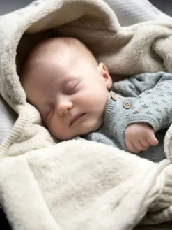 BABY´S ONLY Sierra lämpöpussi vauvan turvakaukaloon 0+ – Warm linen