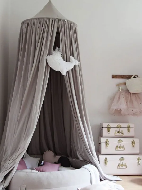 COTTON & SWEETS Valas mobile - White